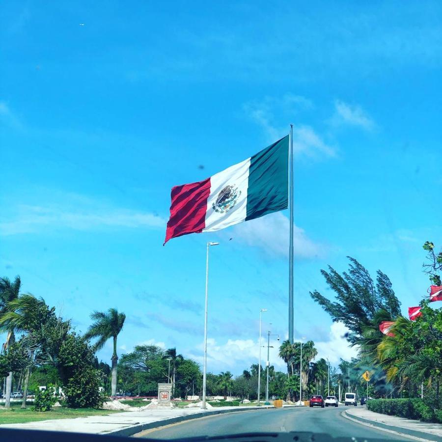 777 Lenderman Hostal 777 Cancún Exteriér fotografie